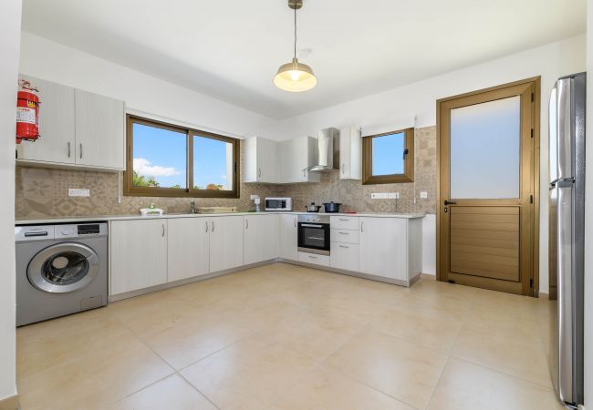 Villa in Ayia Napa - 3bedroom Villa  with pool in Agia Thekla Villa in Ayia Napa - 3bedroom Villa  with pool in Agia Thekla