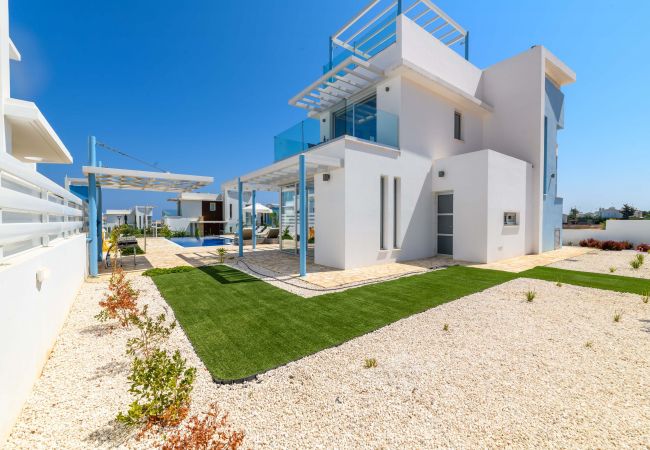 Villa in Protaras - 3bedroom Villa with pool in Protaras Villa in Protaras - 3bedroom Villa with pool in Protaras