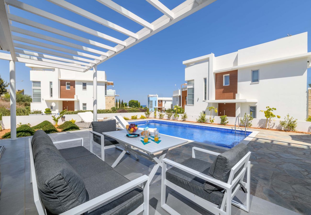 Villa in Protaras - 3bedroom Villa with pool in Protaras