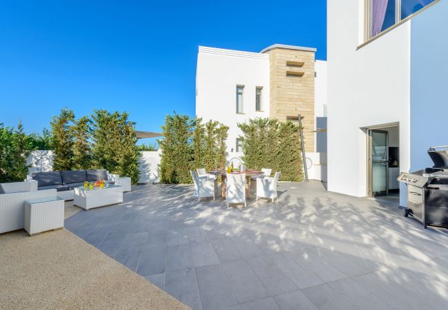 Villa in Protaras - Villa Imperial Villa in Protaras - Villa Imperial