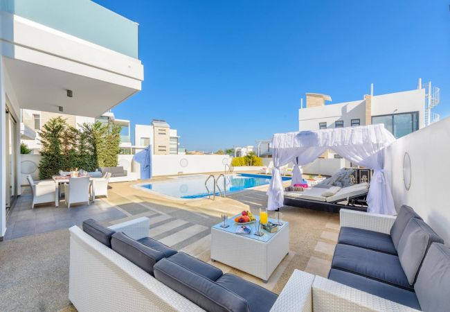 Villa in Protaras - Villa Imperial Villa in Protaras - Villa Imperial