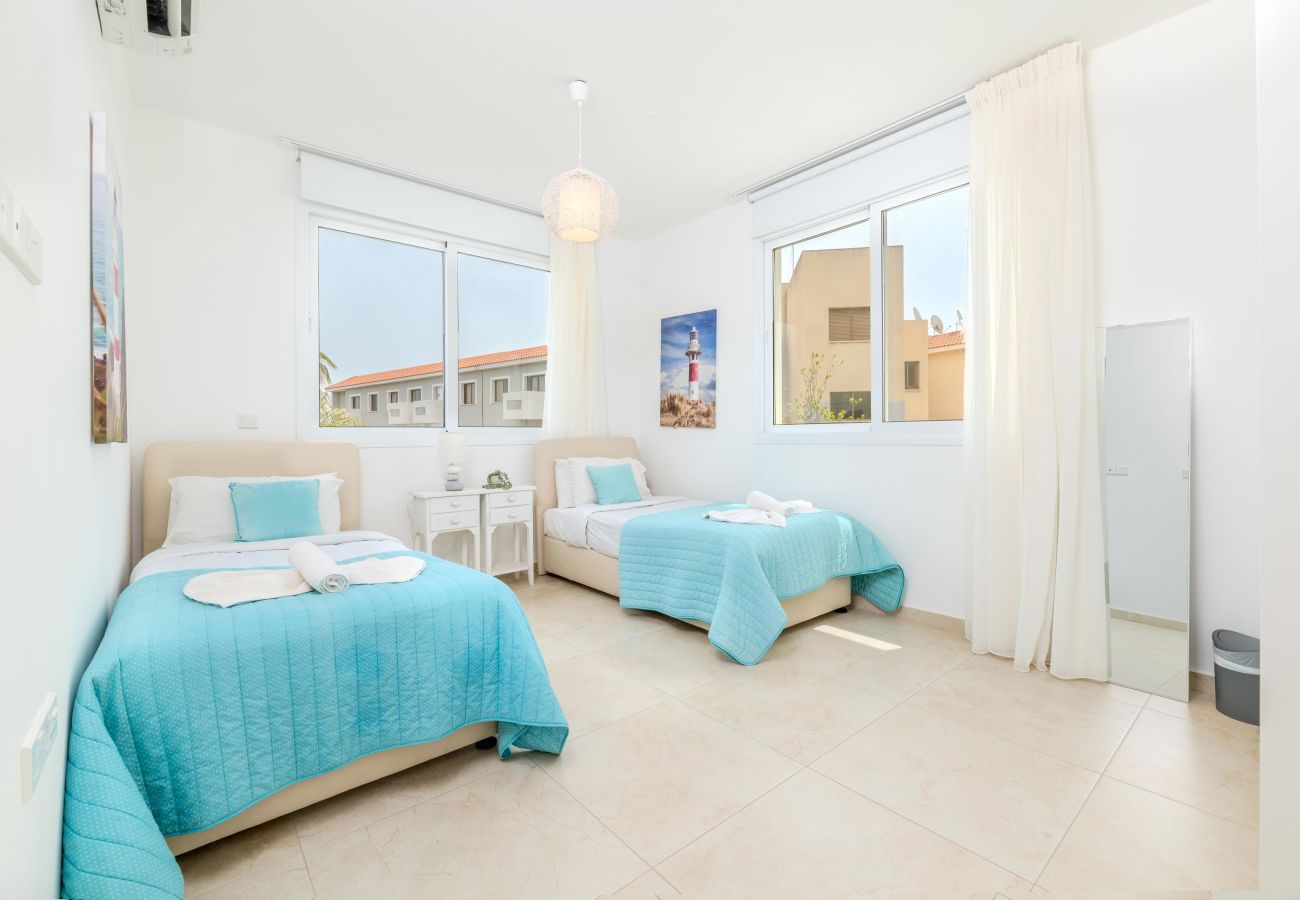Villa in Protaras - Green Bay Villa #14
