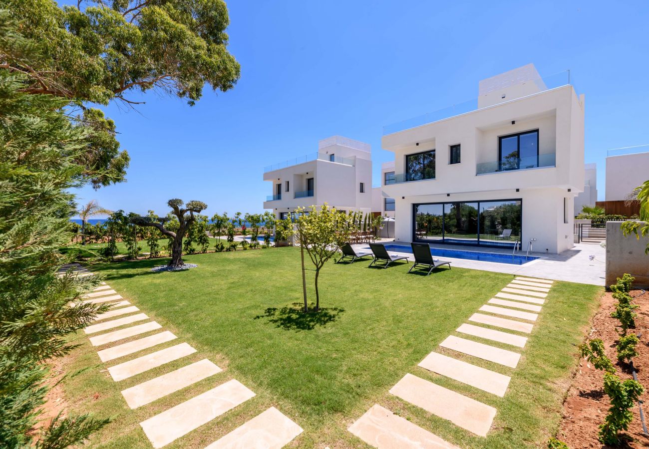 Villa in Protaras - By The Beach - Sea Pearl Villa