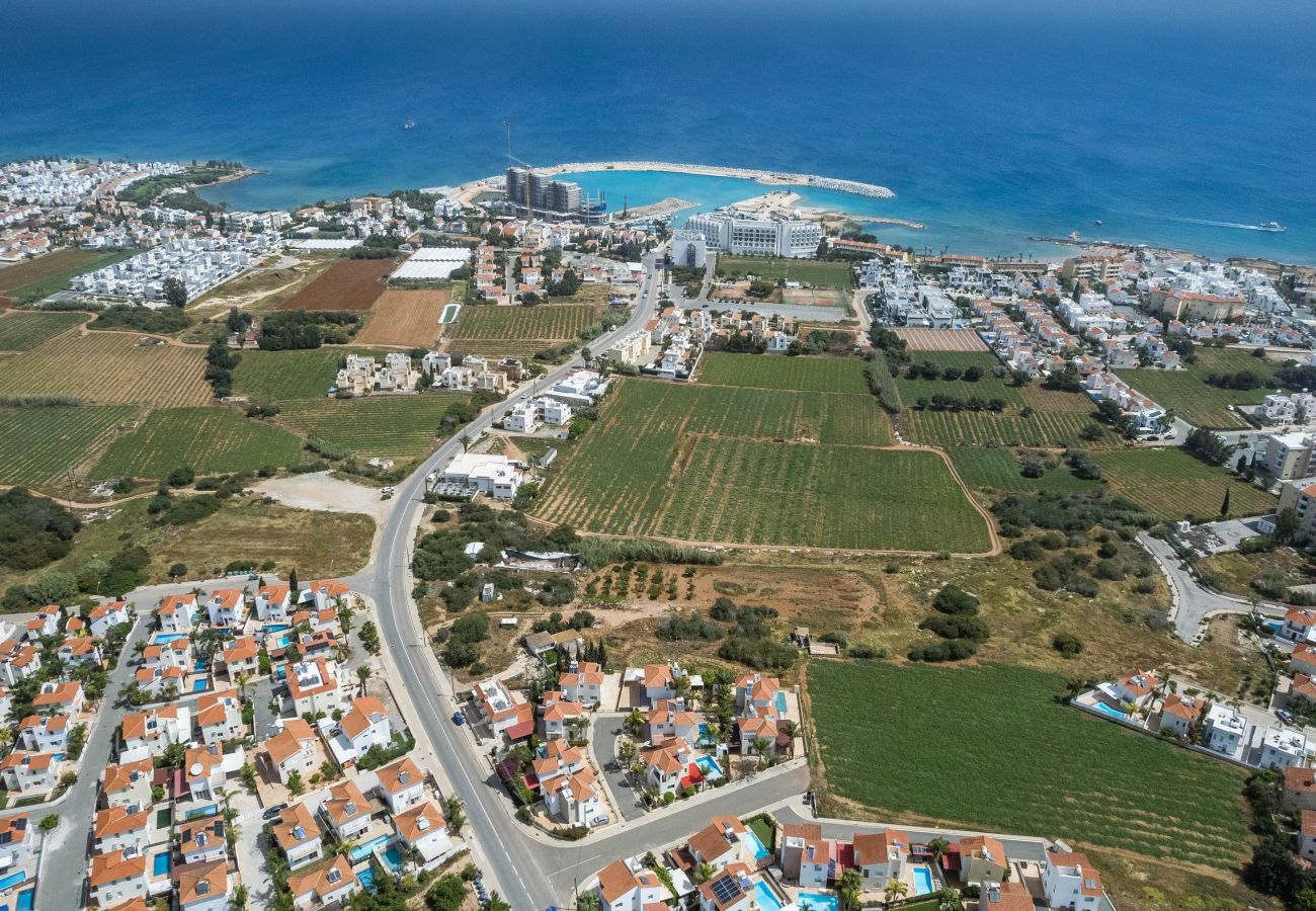 Villa in Protaras - Pernera Blue Villa