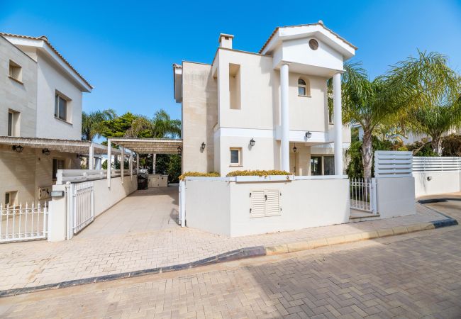 Villa in Protaras - Anthorina Greco Villa #10 Villa in Protaras - Anthorina Greco Villa #10