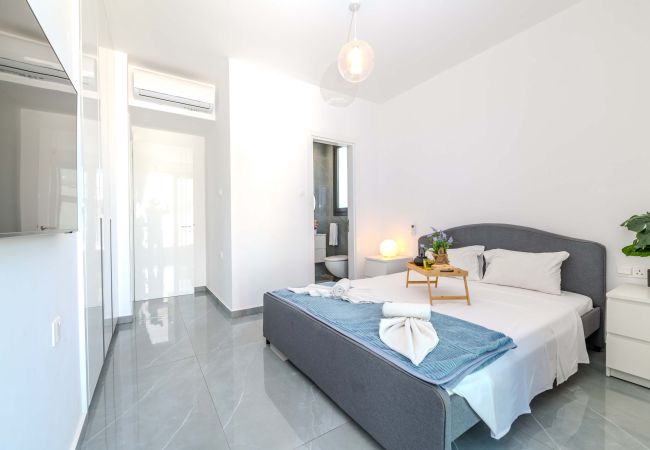 Villa in Protaras - By The Beach - Aura Villa Villa in Protaras - By The Beach - Aura Villa