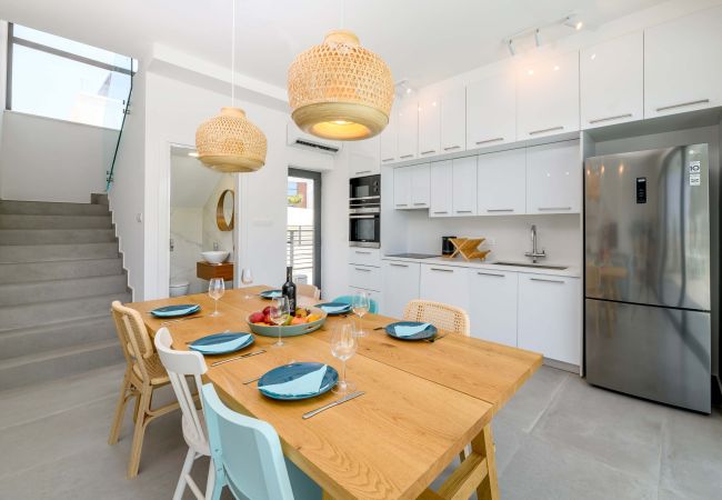 Villa in Protaras - By The Beach - Blue Topaz Villa Villa in Protaras - By The Beach - Blue Topaz Villa