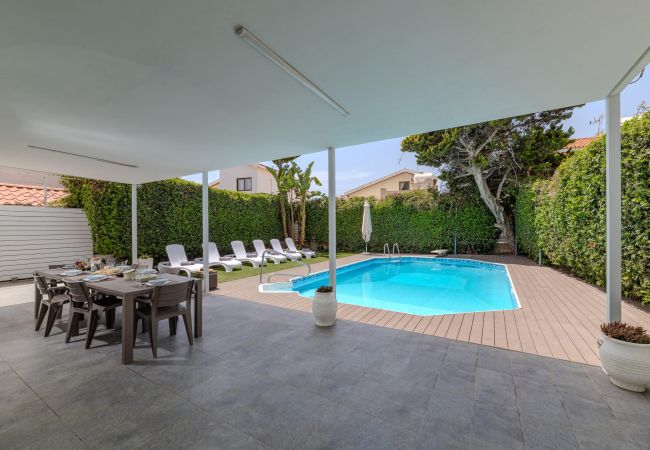 Villa in Ayia Napa - La Casa De Louie Villa in Ayia Napa - La Casa De Louie