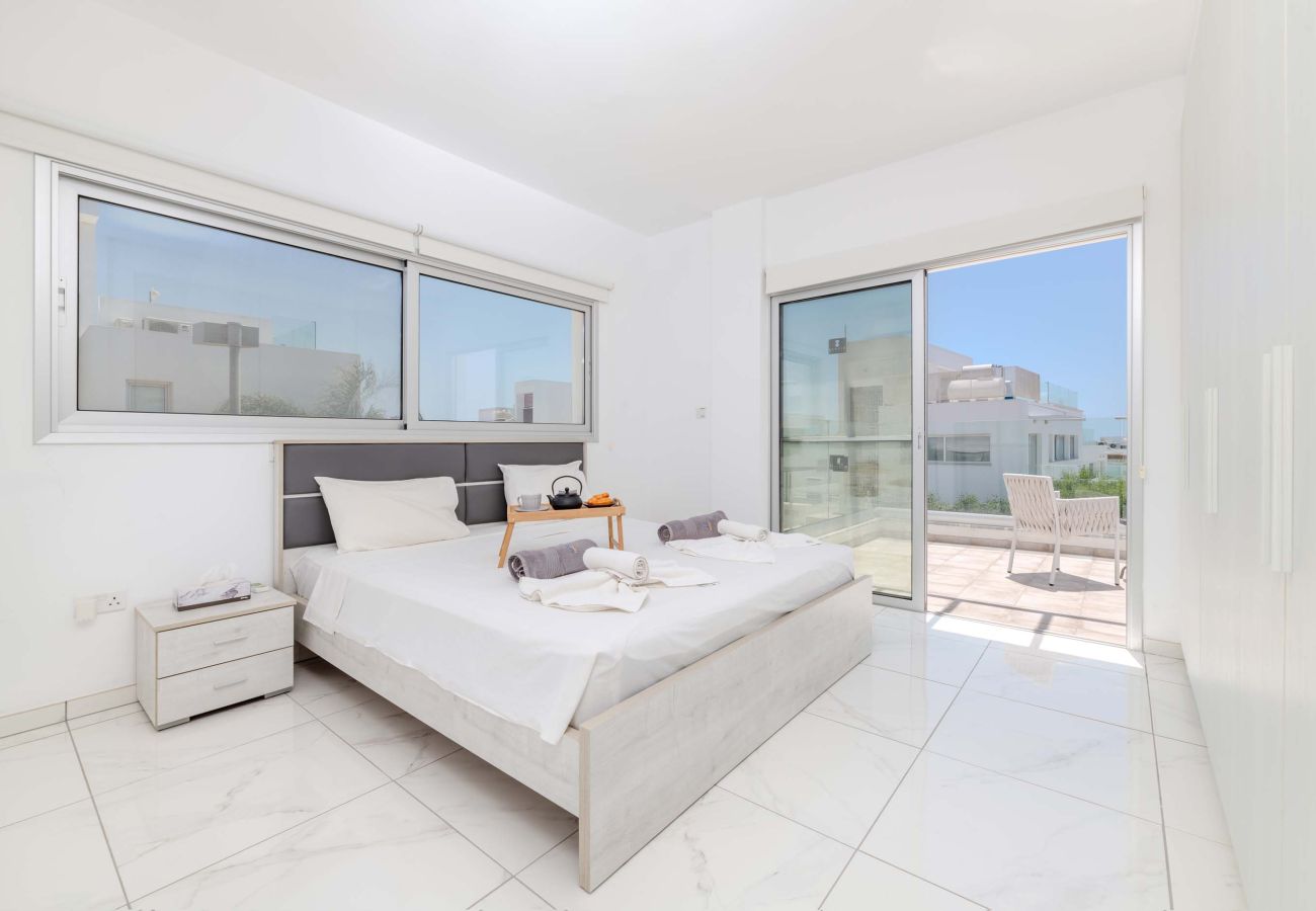 Villa in Ayia Napa - Elite Blu Heights Villa