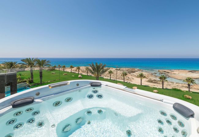 Villa in Ayia Napa - Vivo Mare Panorama Beachfront Villa Villa in Ayia Napa - Vivo Mare Panorama Beachfront Villa