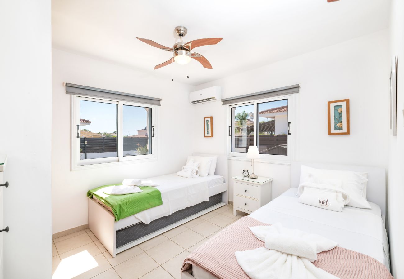 Villa in Ayia Napa - Sunrise Ayia Thekla Bungalow