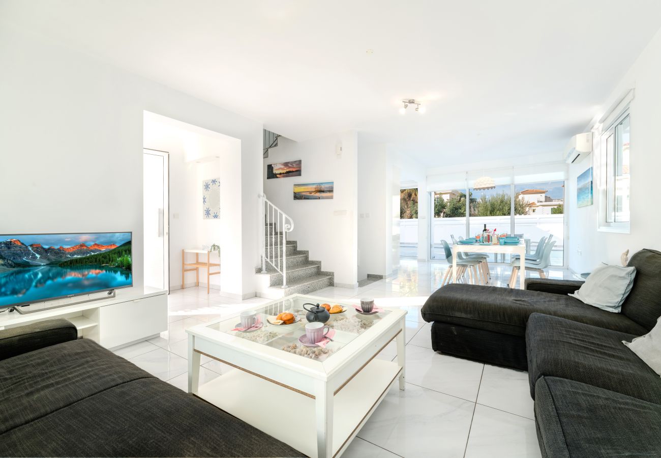 Villa in Protaras - Green Bay Villa #12