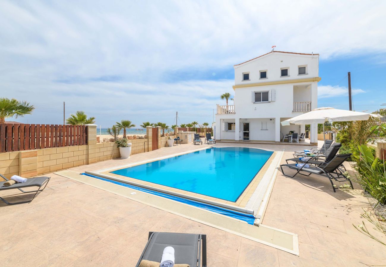 Villa à Ayia Napa - Sirens Beach House