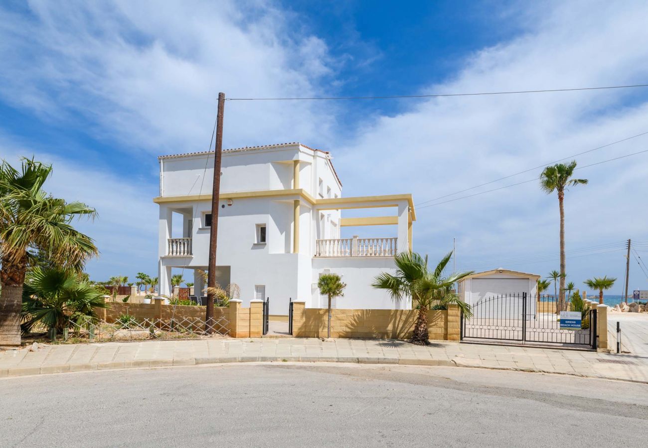 Villa à Ayia Napa - Sirens Beach House