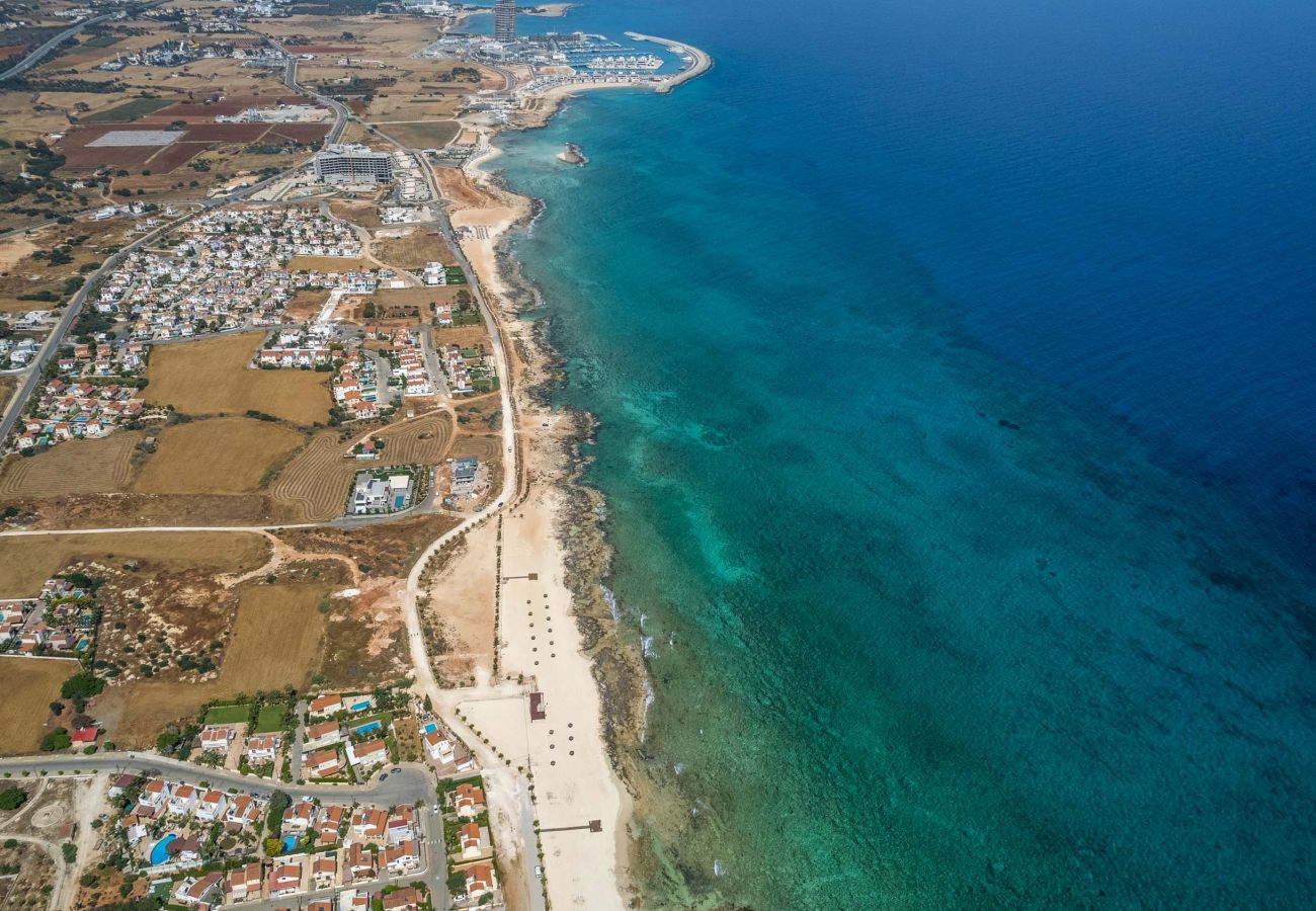 Villa à Ayia Napa - Sirens Beach House