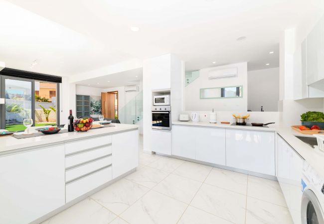 Villa à Protaras - By The Beach – Royal Sapphire Villa Villa à Protaras - By The Beach – Royal Sapphire Villa