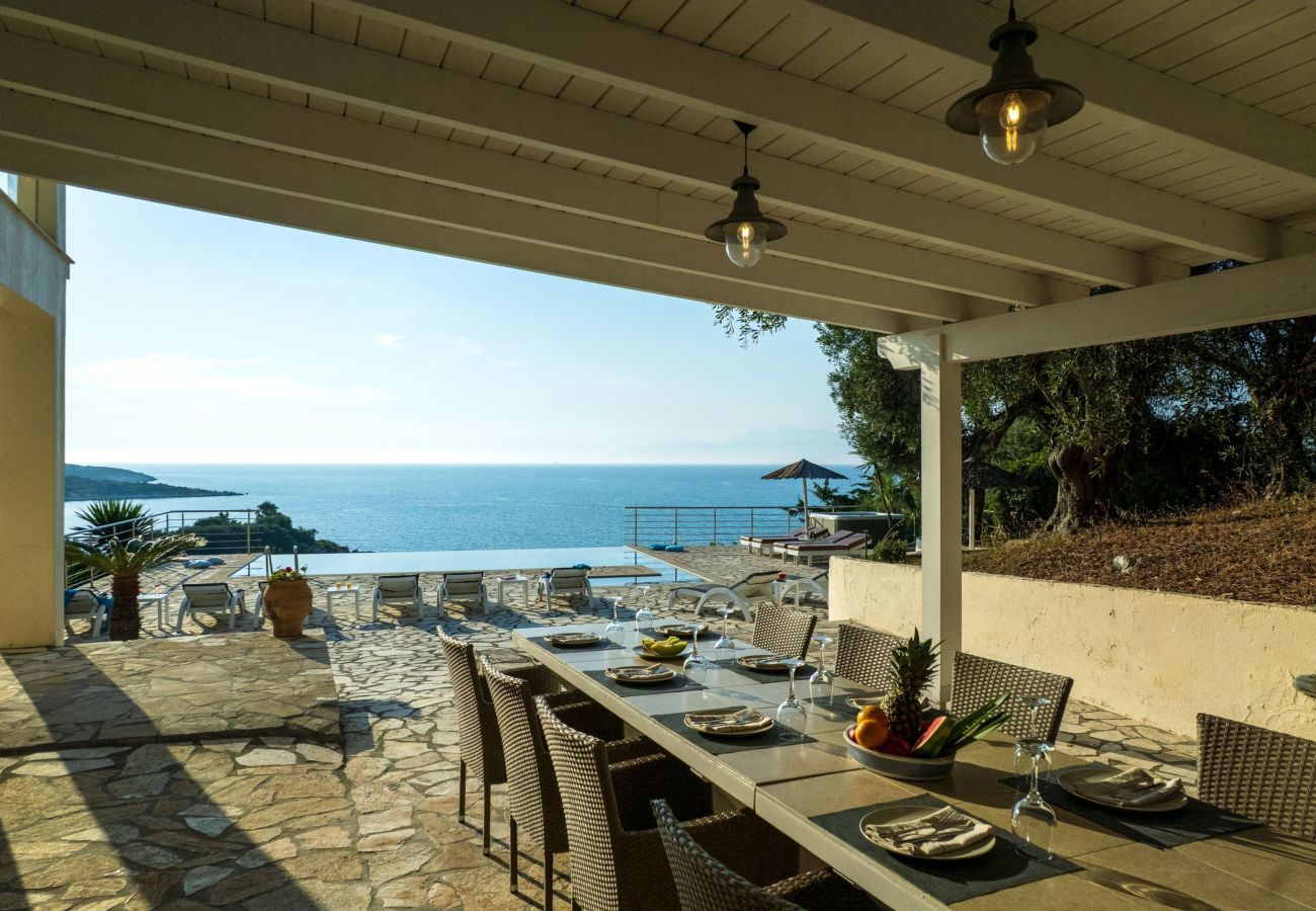 Villa à Agios Spyridon - Beachfront Villa Seasun - Corfu
