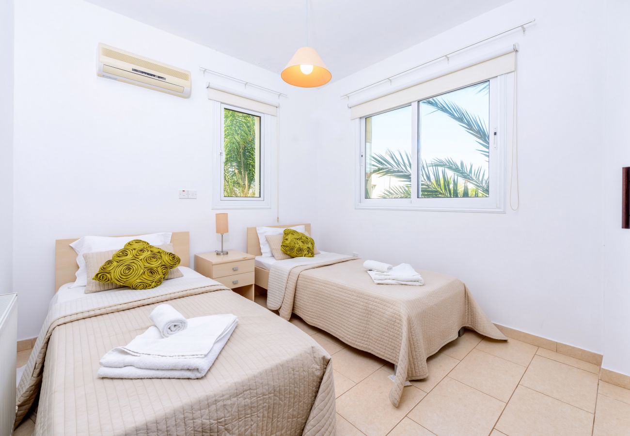 Villa a Protaras - Sirena Bay Villa #14