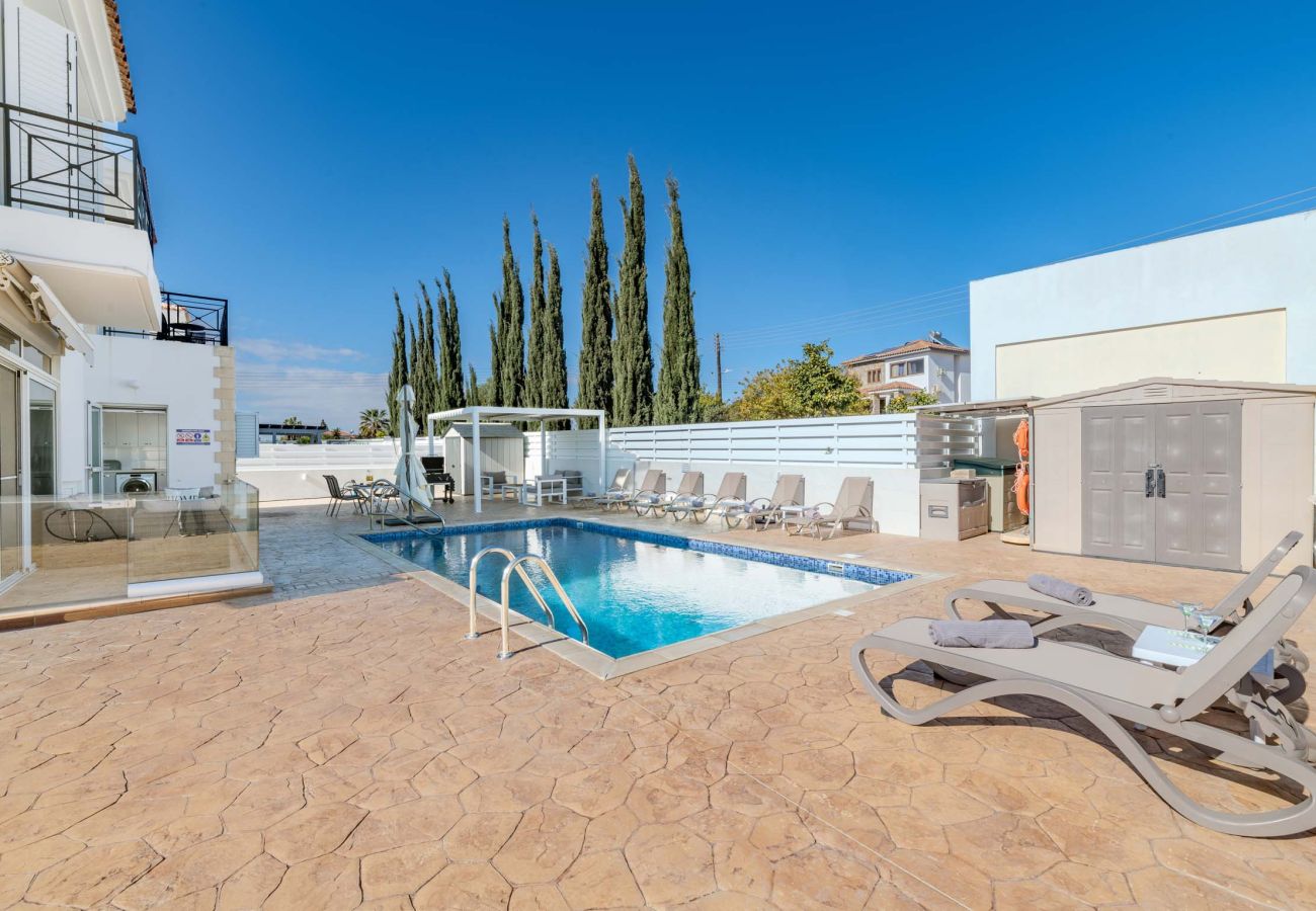 Villa a Ayia Napa - Nemea Serenity Blue