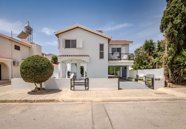 Villa a Ayia Napa - La Casa De Louie Villa a Ayia Napa - La Casa De Louie