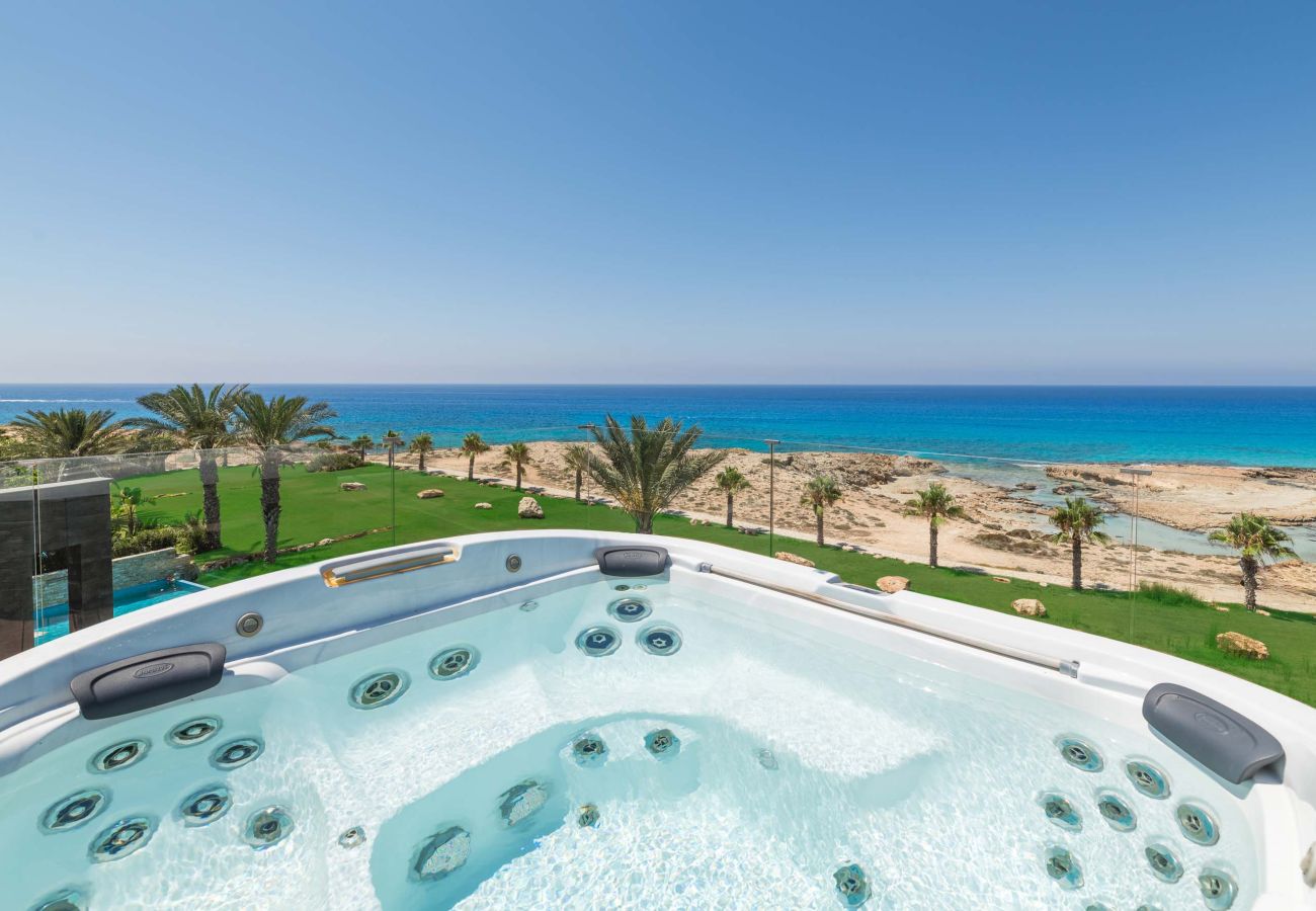 Villa a Ayia Napa - Vivo Mare Panorama Beachfront Villa