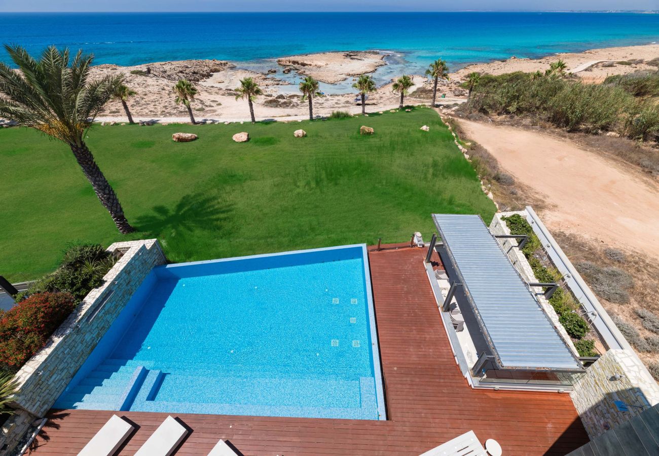 Villa a Ayia Napa - Vivo Mare Panorama Beachfront Villa