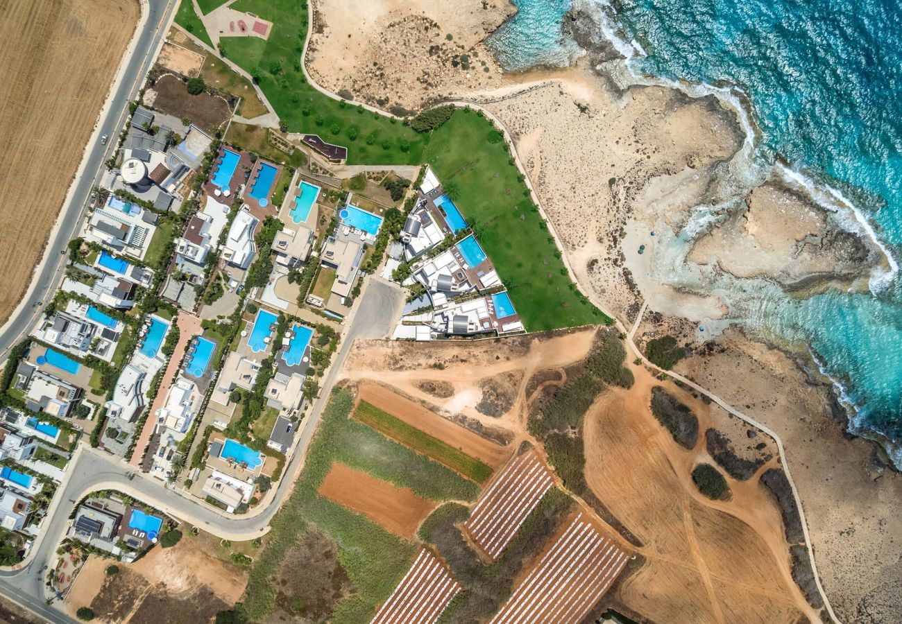 Villa a Ayia Napa - Vivo Mare Panorama Beachfront Villa