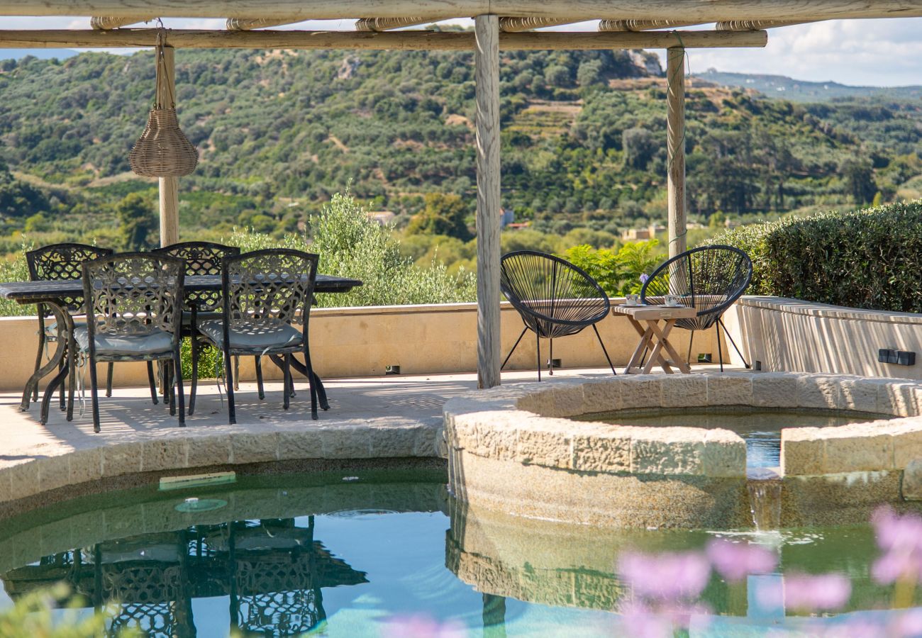 Villa a Platanias - Villa Lucy - Crete