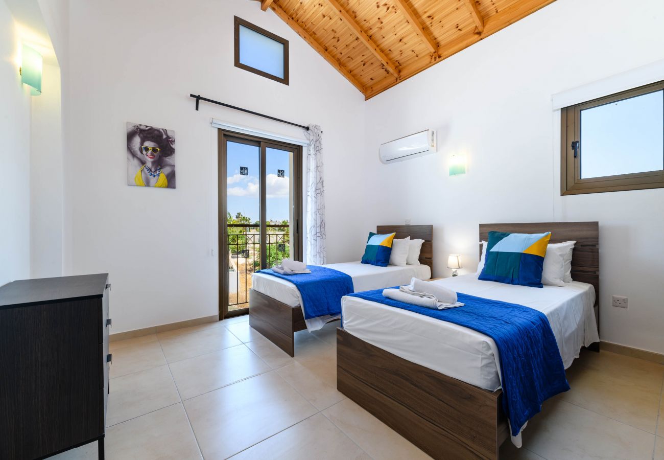 Willa w Ayia Napa - 3bedroom Villa  with pool in Agia Thekla