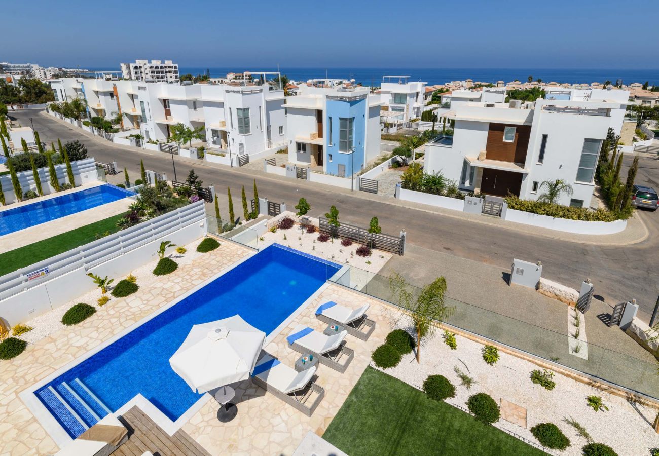 Willa w Protaras - 3bedroom Villa with pool in Protaras