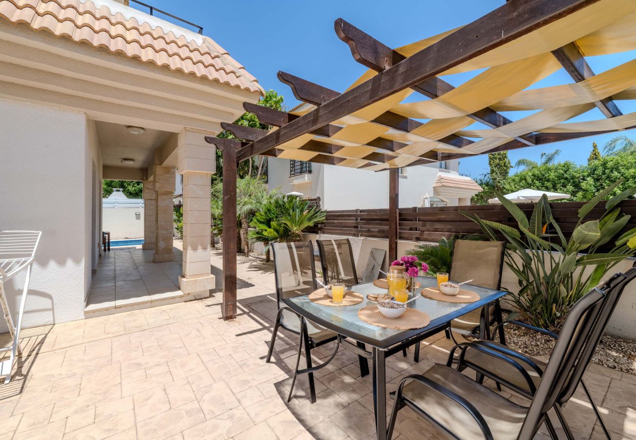 Willa w Protaras - Villa Alex
