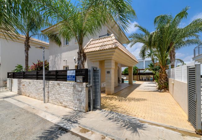 Willa w Protaras - Villa Clementine Willa w Protaras - Villa Clementine