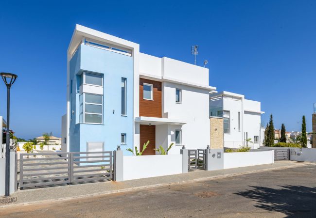 Willa w Protaras - Mylos Lifestyle Seaview Villa #15 Willa w Protaras - Mylos Lifestyle Seaview Villa #15