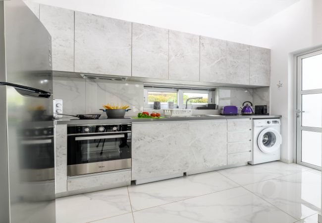 Willa w Protaras - Mylos Lifestyle Seaview Villa #15 Willa w Protaras - Mylos Lifestyle Seaview Villa #15