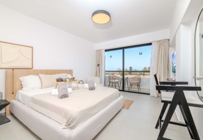 Apartament w Larnaca - Finikoudes Marina View 202 Apartament w Larnaca - Finikoudes Marina View 202