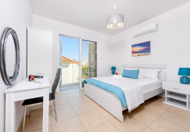 Villa in Protaras - Villa Elaine Villa in Protaras - Villa Elaine