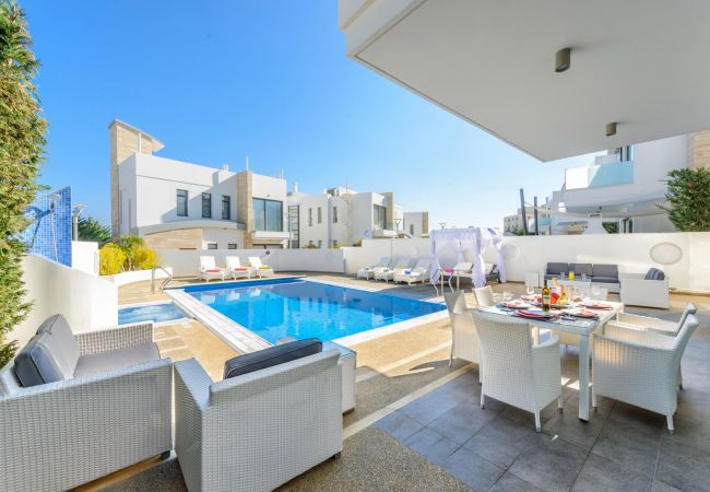 Villa in Protaras - Villa Imperial Villa in Protaras - Villa Imperial