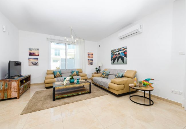 Villa in Protaras - Green Bay Villa #16 Villa in Protaras - Green Bay Villa #16