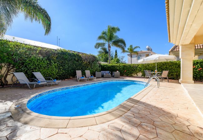 Villa in Protaras - Villa Oscar Villa in Protaras - Villa Oscar