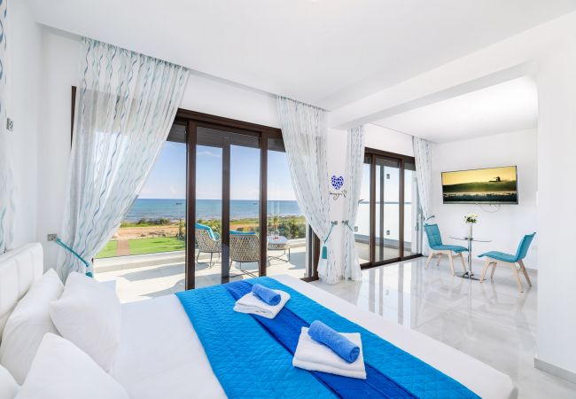 Villa in Ayia Napa - Serenity Seafront Villa Villa in Ayia Napa - Serenity Seafront Villa