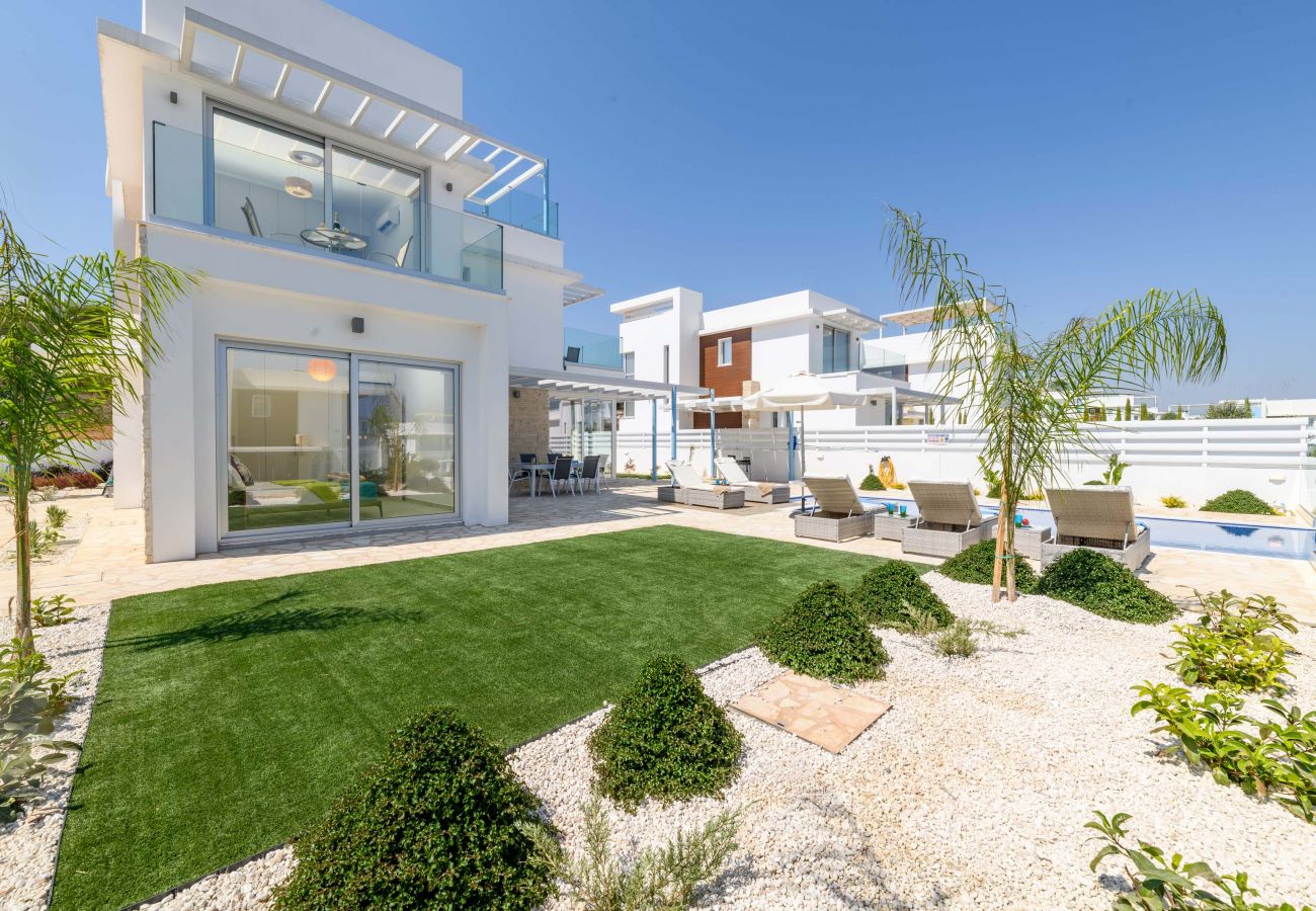 Villa in Protaras - Mylos Lifestyle Seaview Villa #21