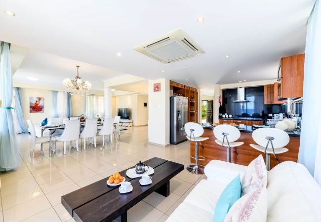 Villa in Protaras - Royal Beachfront Villa Villa in Protaras - Royal Beachfront Villa