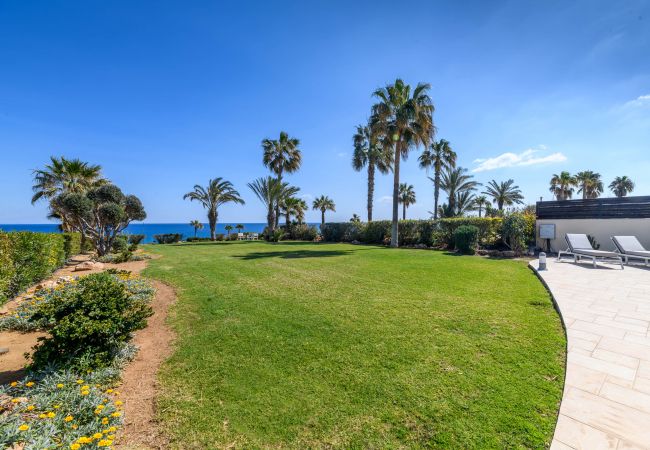 Villa in Protaras - Royal Beachfront Villa Villa in Protaras - Royal Beachfront Villa