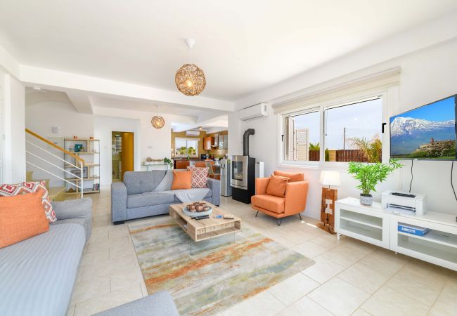 Villa in Ayia Napa - Sirens Beach House Villa in Ayia Napa - Sirens Beach House