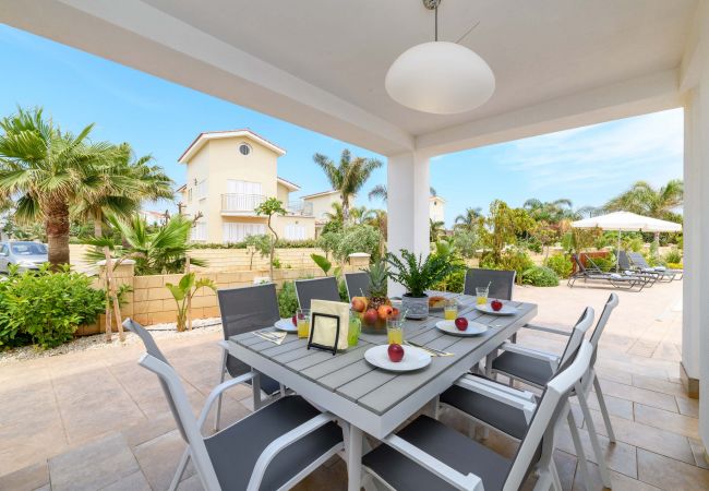 Villa in Ayia Napa - Sirens Beach House Villa in Ayia Napa - Sirens Beach House