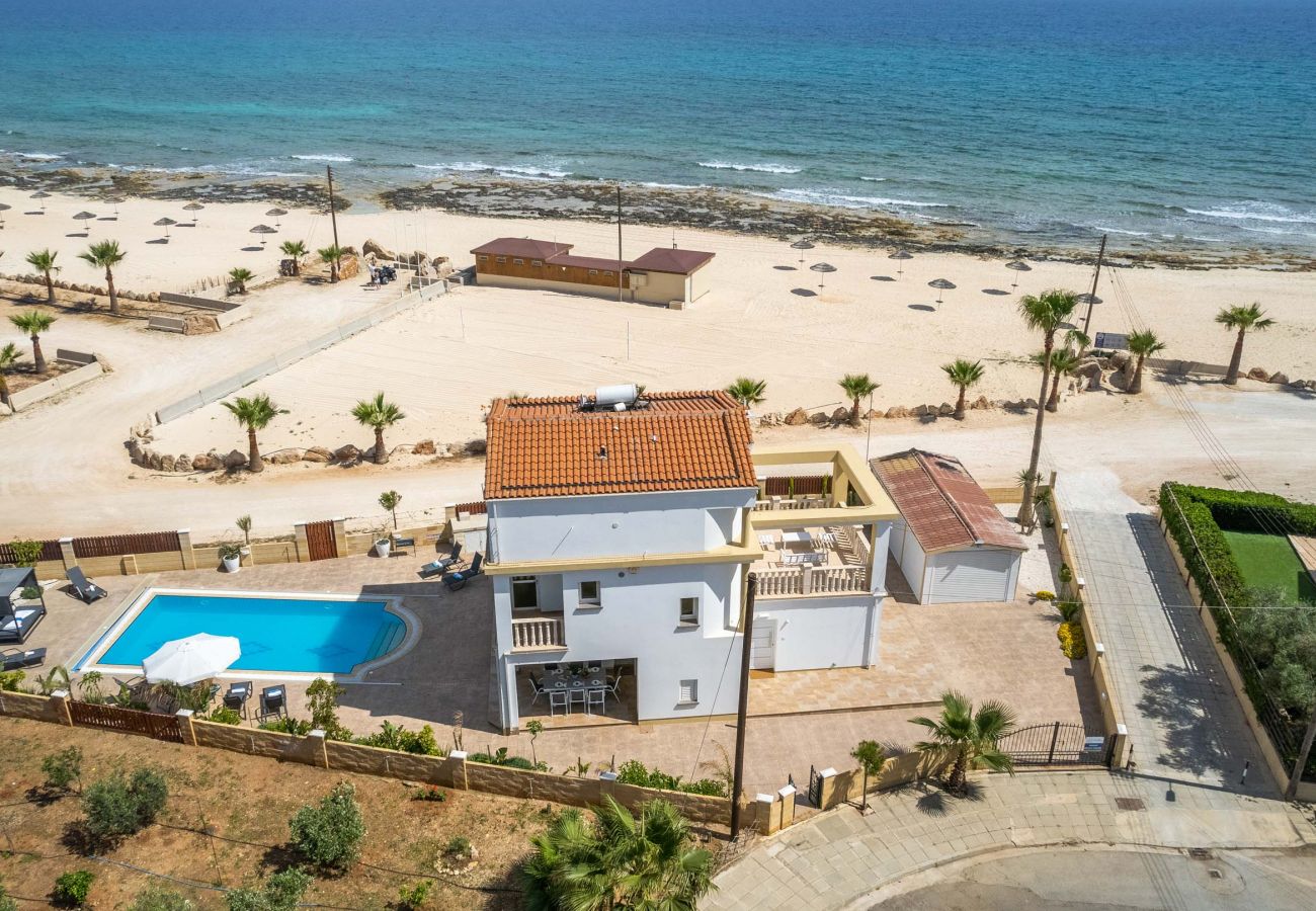 Villa in Ayia Napa - Sirens Beach House