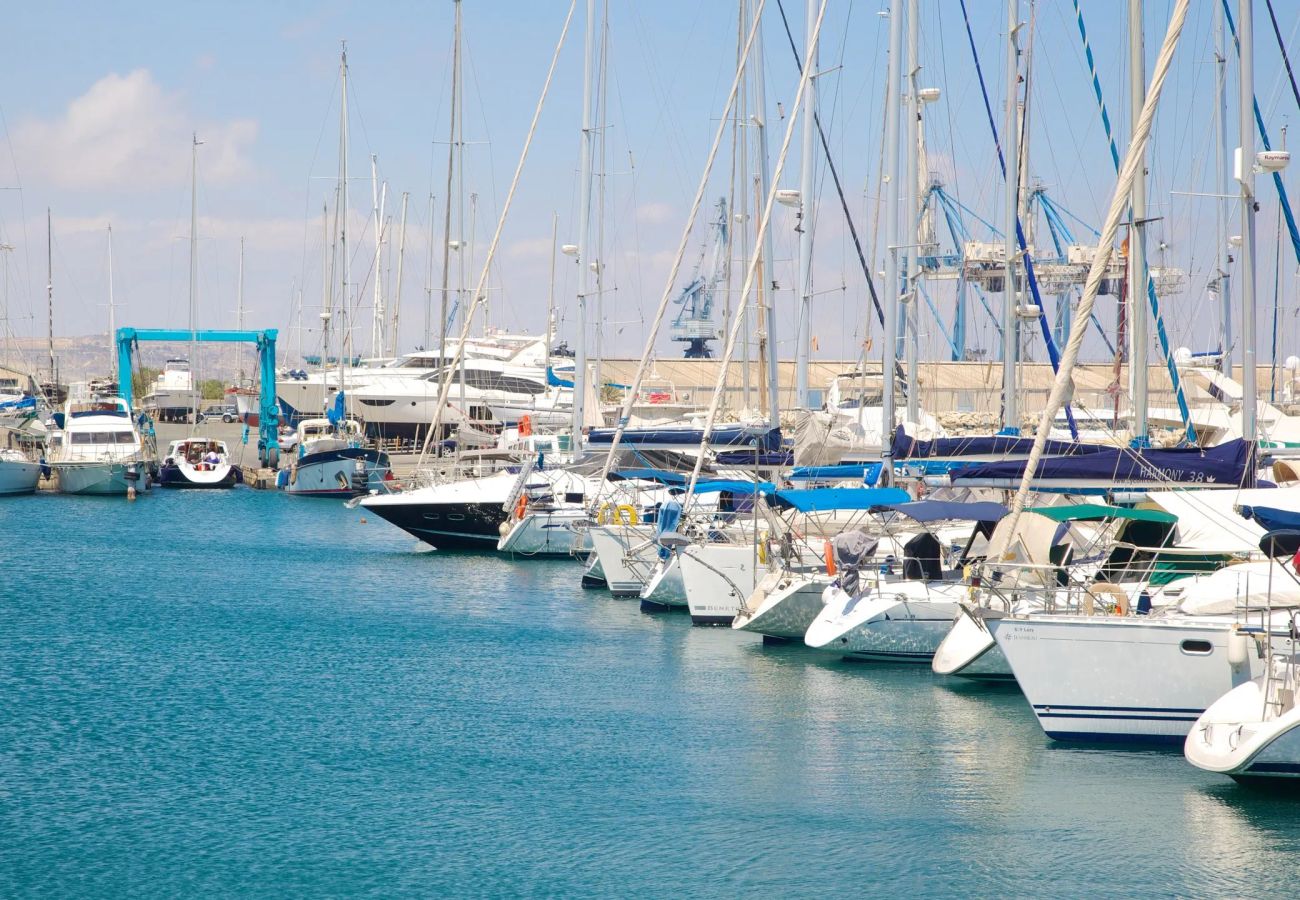 Apartment in Larnaca - Finikoudes Marina View 201