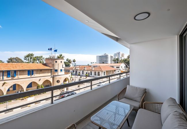 Apartment in Larnaca - Finikoudes Marina View 102 Apartment in Larnaca - Finikoudes Marina View 102