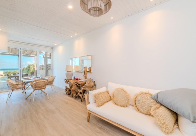 Villa in Ayia Napa - Ayia Thekla Beach House Villa in Ayia Napa - Ayia Thekla Beach House