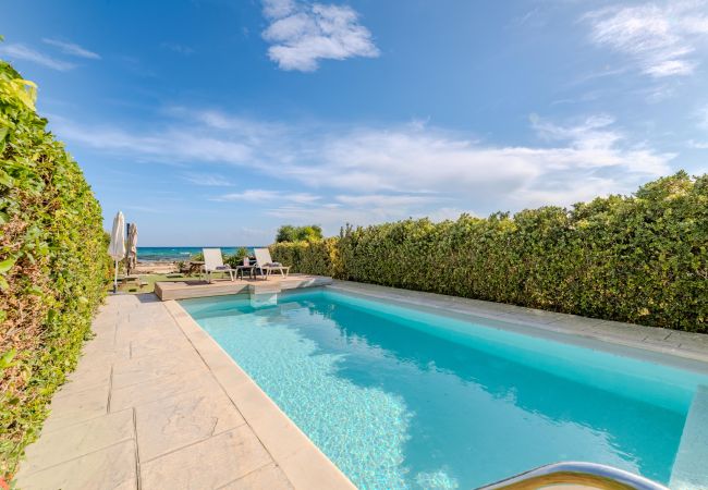 Villa in Ayia Napa - Ayia Thekla Beach House Villa in Ayia Napa - Ayia Thekla Beach House